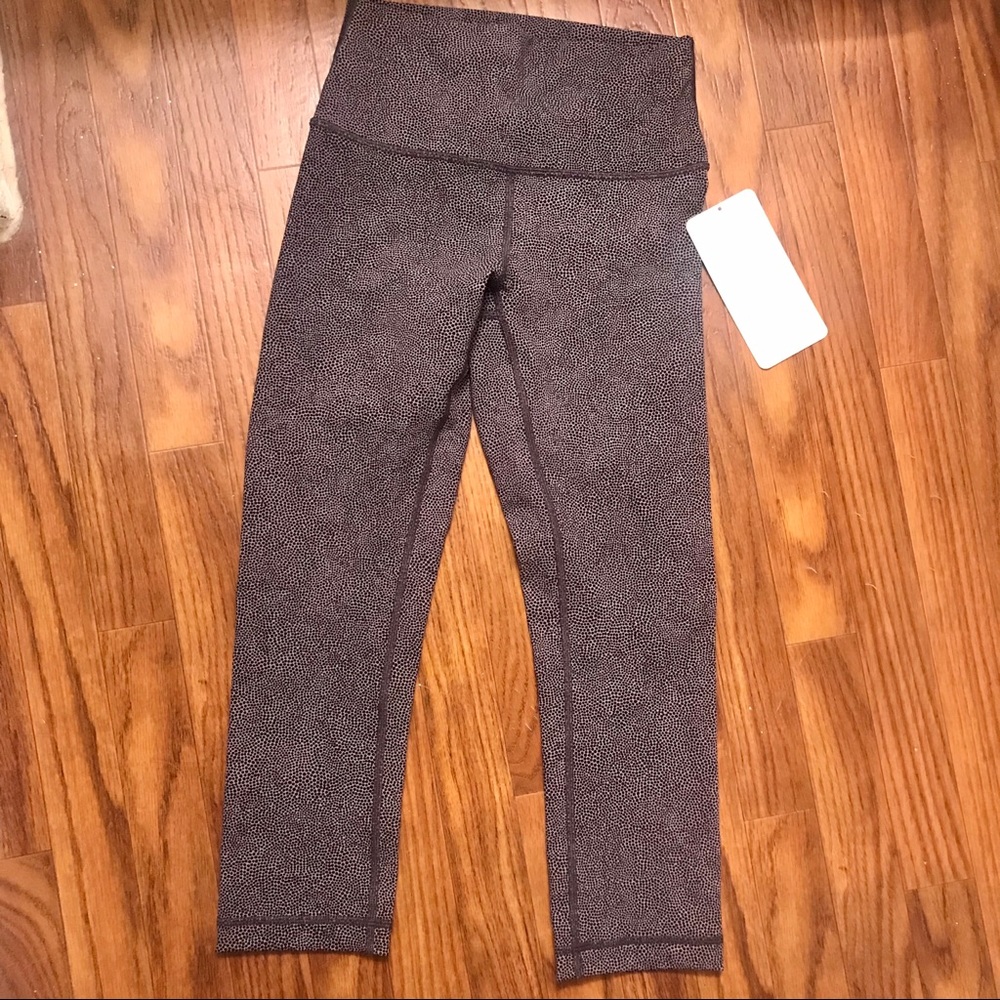 🆕 Lululemon Wunder Under Crop HR*F, Size 4 NWT